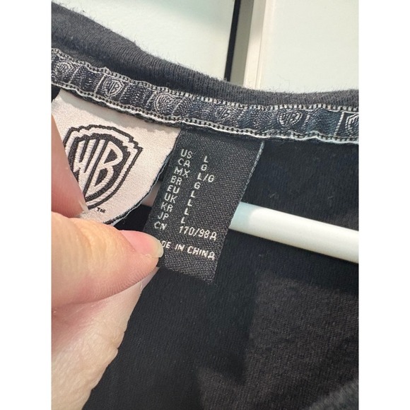 Warner Bros. Jetson 92 Graphic T-Shirt Forever 21 Black V-Neck Men's L - Picture 5 of 5